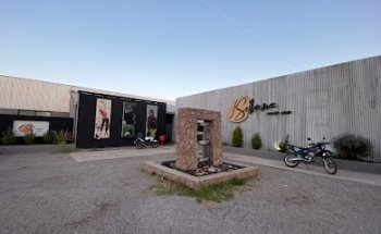 Solana Social Club - Canchas de pádel, Futbol, Gimnasio - Resto bar