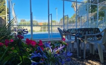 Cancha de Pádel Acatras