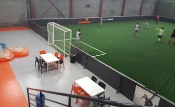 Soccer Player FOOT INDOOR et padel tennis