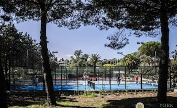 Villa York Padel Club
